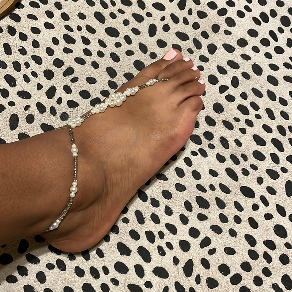 Barefoot sandals